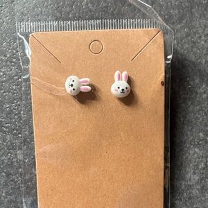 Bunny Face Stud Earrings - White & Pink